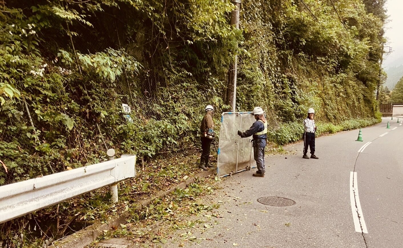 公園・道路　【あきる野市の造園会社　株式会社 川内谷】